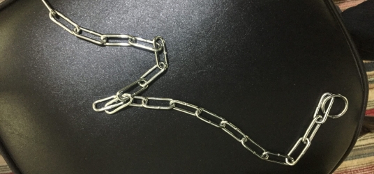 Choking Chain Dogs