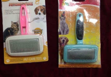 Hair Brush for Cats & Dogs Hair Brush for Cats & Dogs